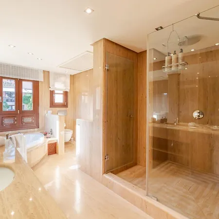 Villa Capellania Bliss By Kura Homes Marbella